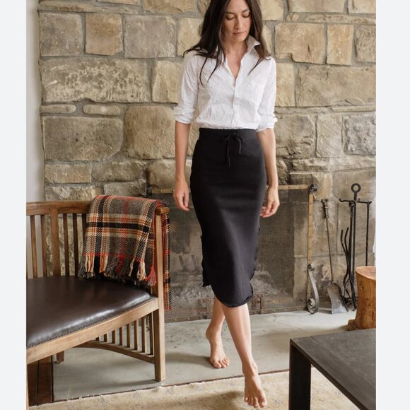 Frank & Eileen Dresses & Skirts - Frank & Eileen DONEGAL Unforgettable Tie Waist Skirt TRIPLE FLEECE Size: M Black